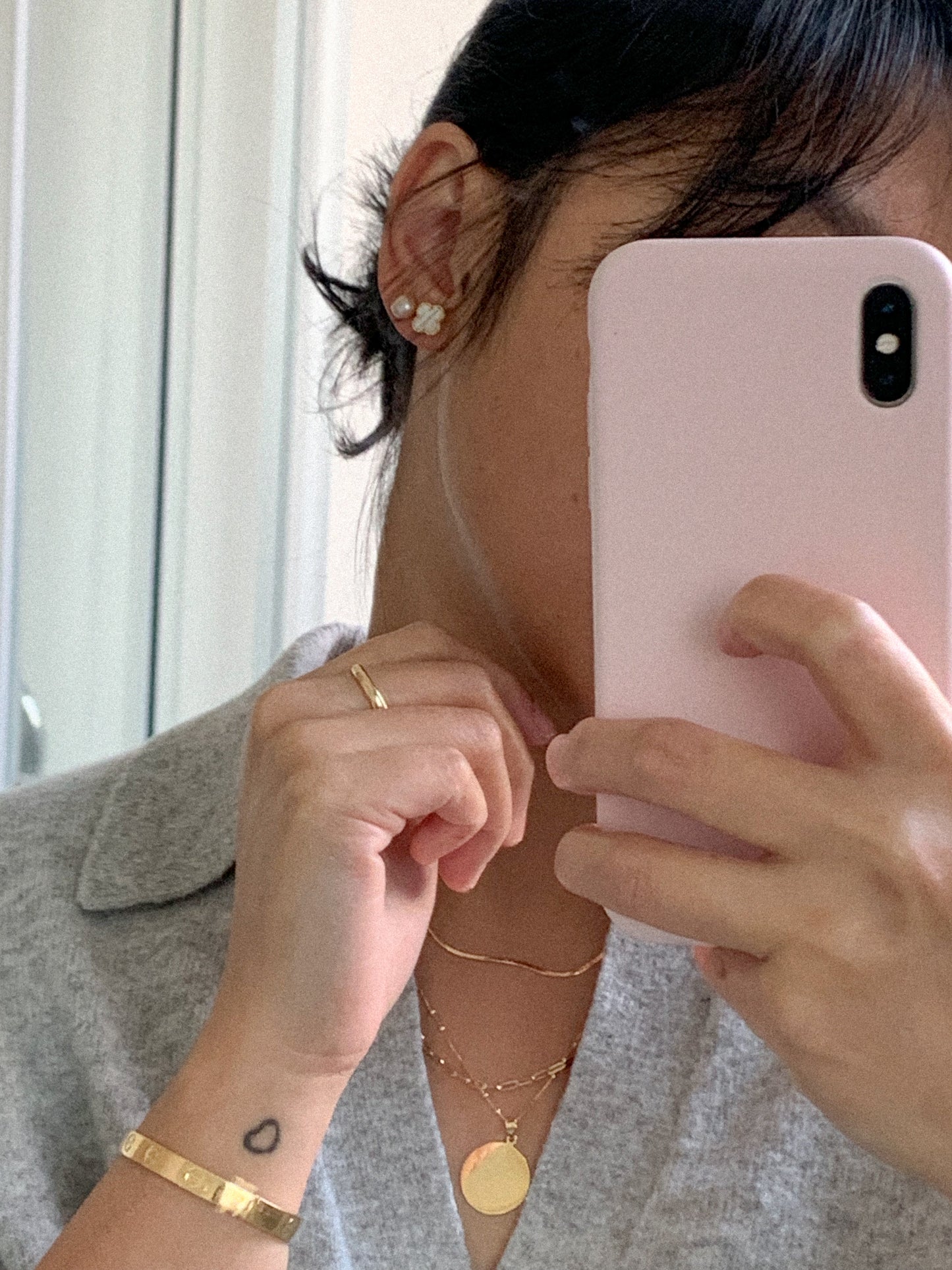 Sakura Earrings White